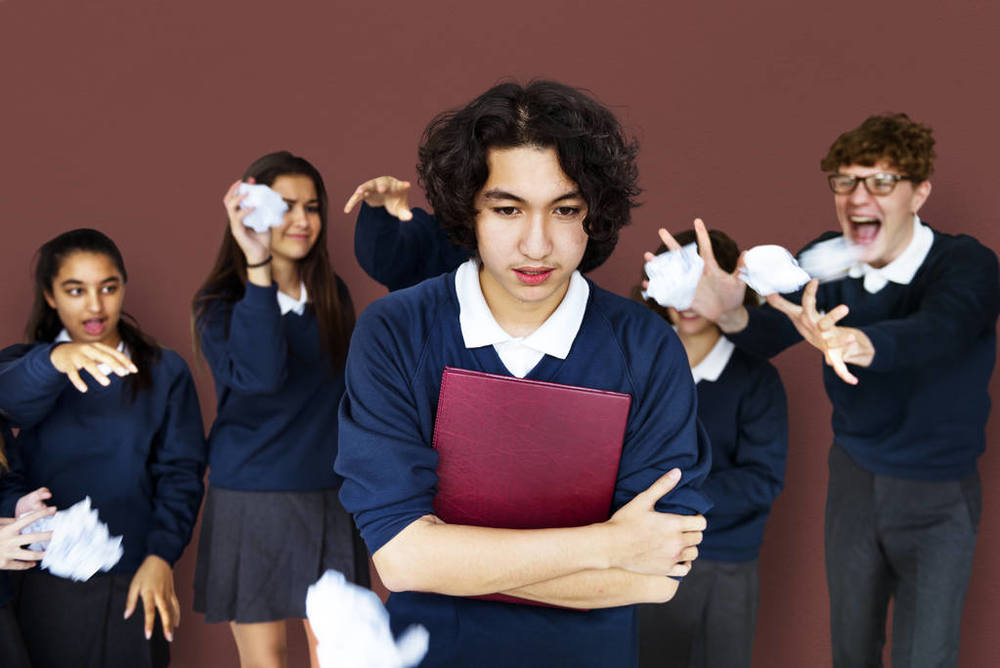 形容田园生活的成语三个字(形容田园生活的成语三个字有哪些)